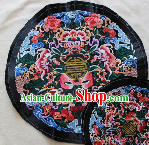 Chinese Traditional Embroidered Bats Black Round Patch Embroidery Craft Embroidering Accessories Chinese Traditional Embroidered Bats Black Round Patch Embroidery Craft Embroidering Accessories