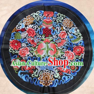 Chinese Traditional Embroidered Peach Peony Black Round Patch Embroidery Craft Embroidering Accessories
