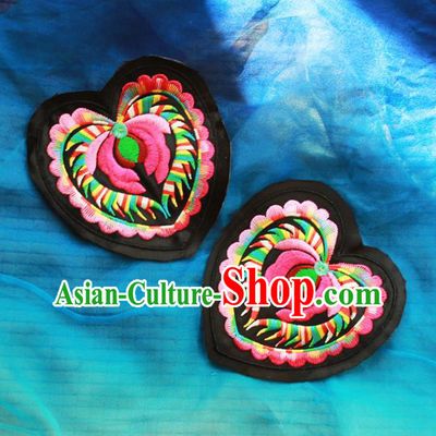 Chinese Traditional Embroidered Heart Shape Patch Embroidery Craft Embroidering Accessories