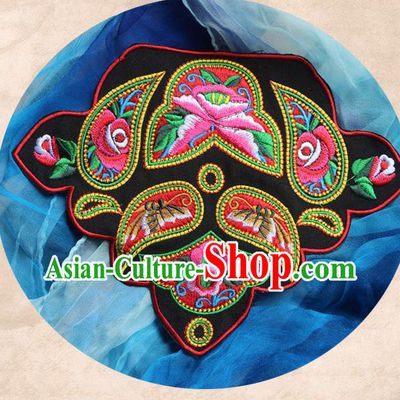 Chinese Traditional Embroidered Butterfly Black Patch Embroidery Craft Embroidering Accessories