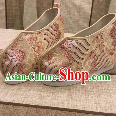 Chinese Traditional Classical Wave Pattern Golden Satin Embroidered Shoes Princess Shoes Opera Shoes Hanfu Shoes for Women