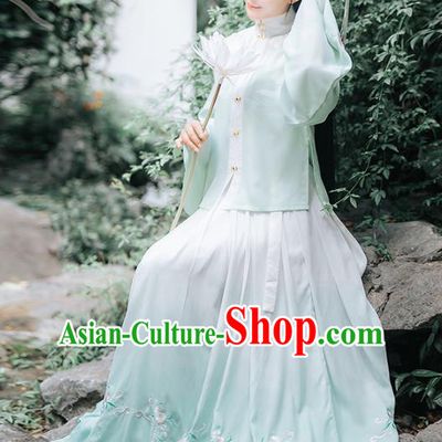 Traditional Chinese Ancient Ming Dynasty Patrician Female Embroidered Light Green Historical Costume Complete Set for Women