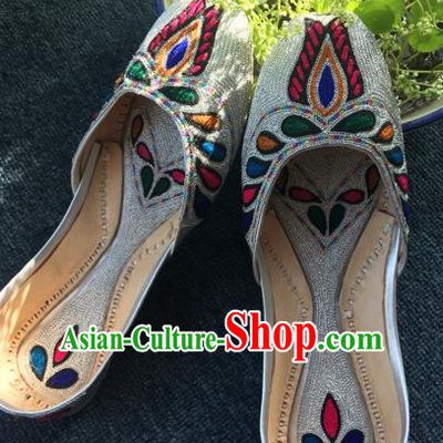 Asian India Traditional Embroidered Argent Leather Shoes Indian Handmade Shoes for Women