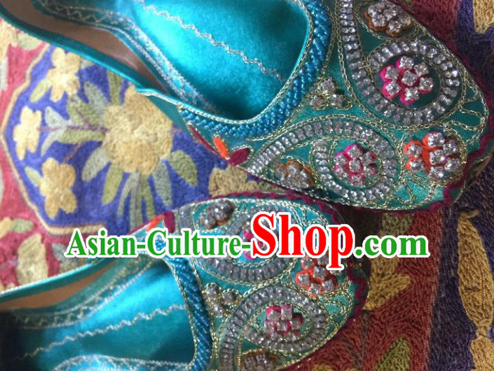 Asian India Traditional Embroidered Green Crystal Shoes Indian Handmade Shoes for Women