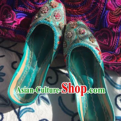 Asian India Traditional Embroidered Plum Green Leather Shoes Indian Handmade Shoes for Women