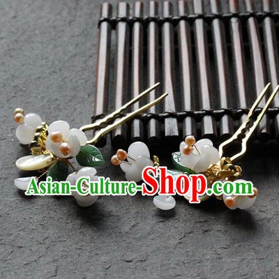 Traditional Chinese Handmade White Flowers Hairpin Headdress Ancient Hanfu Hair Accessories for Women