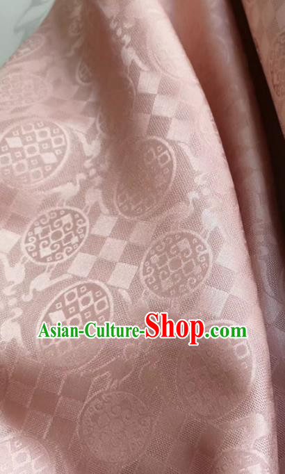 Chinese Traditional Round Design Pattern Pink Silk Fabric Cheongsam Mulberry Silk Drapery Chinese Traditional Round Design Pattern Pink Silk Fabric Cheongsam Mulberry Silk Drapery