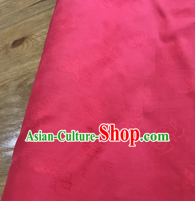 Chinese Traditional Classical Design Pattern Red Silk Fabric Cheongsam Mulberry Silk Drapery Chinese Traditional Classical Design Pattern Red Silk Fabric Cheongsam Mulberry Silk Drapery