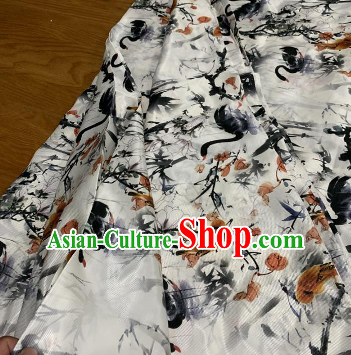 Chinese Traditional Swan Design Pattern White Silk Fabric Cheongsam Mulberry Silk Drapery Chinese Traditional Swan Design Pattern White Silk Fabric Cheongsam Mulberry Silk Drapery