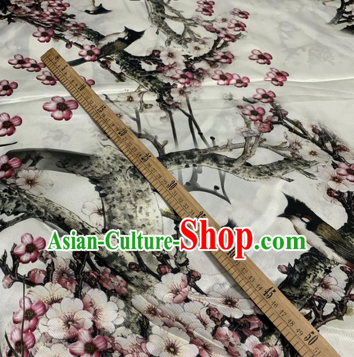 Chinese Traditional Plum Blossom Design Pattern White Silk Fabric Cheongsam Mulberry Silk Drapery Chinese Traditional Plum Blossom Design Pattern White Silk Fabric Cheongsam Mulberry Silk Drapery