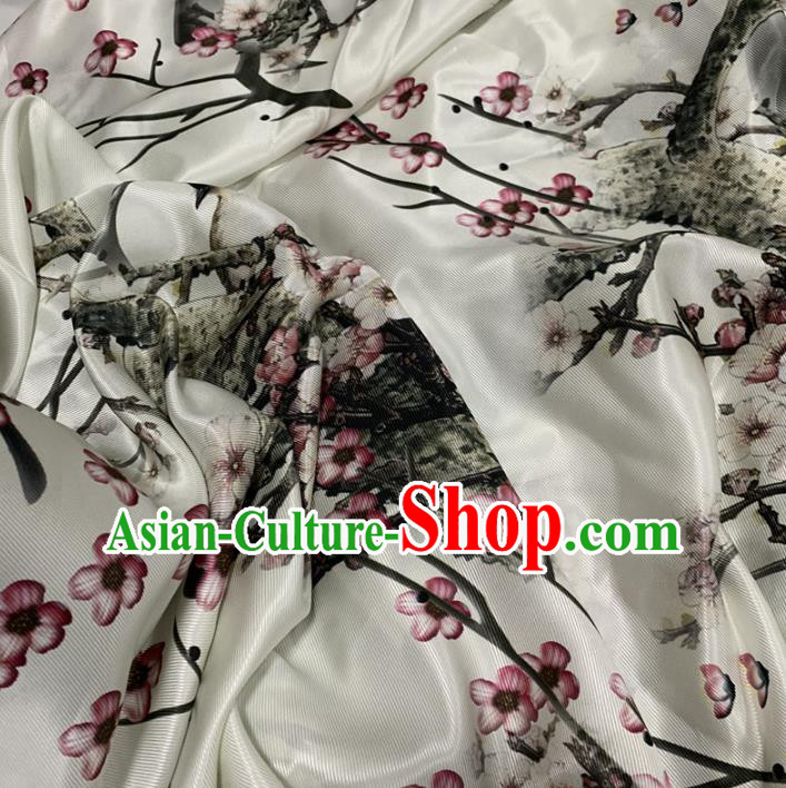 Chinese Traditional Plum Blossom Design Pattern White Silk Fabric Cheongsam Mulberry Silk Drapery Chinese Traditional Plum Blossom Design Pattern White Silk Fabric Cheongsam Mulberry Silk Drapery