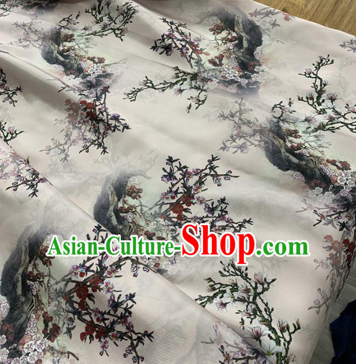 Chinese Traditional Mangnolia Design Pattern White Silk Fabric Cheongsam Mulberry Silk Drapery Chinese Traditional Mangnolia Design Pattern White Silk Fabric Cheongsam Mulberry Silk Drapery