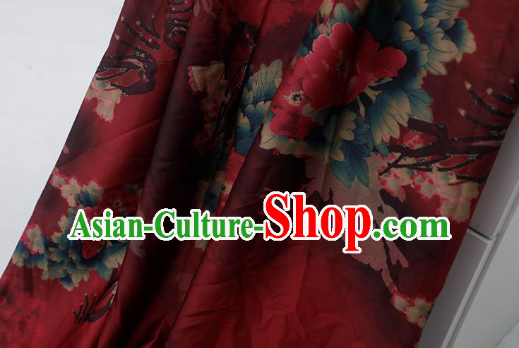 Chinese Traditional Peony Flowers Design Pattern Red Silk Fabric Cheongsam Mulberry Silk Drapery Chinese Traditional Peony Flowers Design Pattern Red Silk Fabric Cheongsam Mulberry Silk Drapery