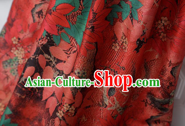 Chinese Traditional Leaf Design Pattern Red Silk Fabric Cheongsam Mulberry Silk Drapery Chinese Traditional Leaf Design Pattern Red Silk Fabric Cheongsam Mulberry Silk Drapery