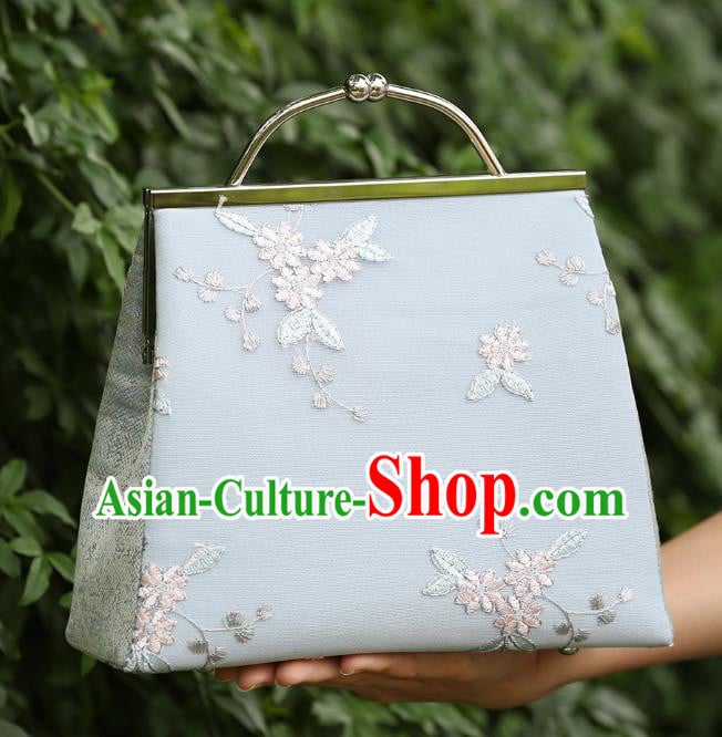 Chinese Traditional Embroidered Daisy Pattern Light Blue Bag Handmade Cheongsam Handbag for Women Chinese Traditional Embroidered Daisy Pattern Light Blue Bag Handmade Cheongsam Handbag for Women