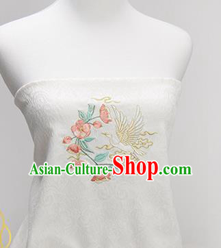 Chinese Traditional Embroidered Begonia Egret White Silk Applique Accessories Embroidery Patch Chinese Traditional Embroidered Begonia Egret White Silk Applique Accessories Embroidery Patch