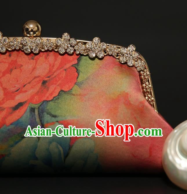 Chinese Traditional Peony Pattern Red Brocade Bag Handmade Cheongsam Silk Handbag for Women Chinese Traditional Peony Pattern Red Brocade Bag Handmade Cheongsam Silk Handbag for Women