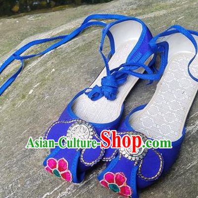 Traditional Chinese Yunnan National Royalblue Shoes Women Shoes Embroidered Sandal