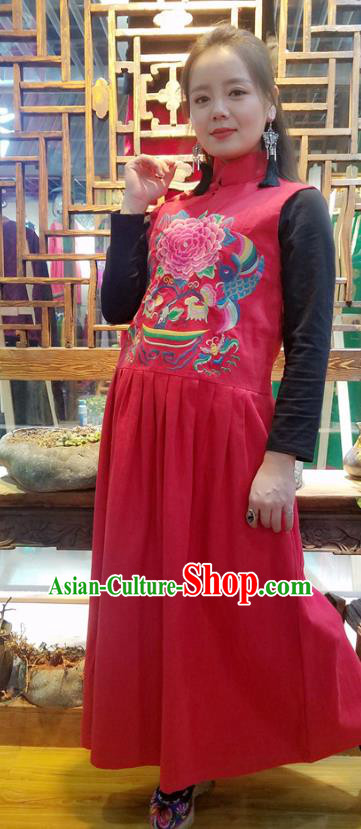 Traditional Chinese Embroidered Peony Red Sleeveless Dress National Cheongsam Costume for Women