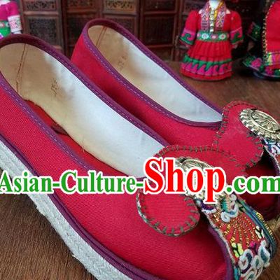 Traditional Chinese Handmade Ethnic Red Shoes Yunnan National Carving Silver Shoes Embroidered Shoes for Women