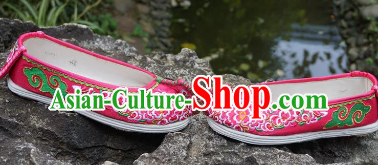 Traditional Chinese Wedding Embroidered Rosy Shoes National Ethnic Shoes Hanfu Shoes for Women Traditional Chinese Wedding Embroidered Rosy Shoes National Ethnic Shoes Hanfu Shoes for Women