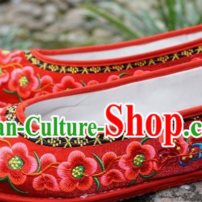 Traditional Chinese Wedding Embroidered Plum Red Shoes National Ethnic Shoes Hanfu Shoes for Women