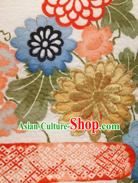 Japanese Traditional Embroidered Chrysanthemum Kimono Japan Yukata Costume for Women