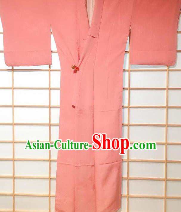 Traditional Japanese Chrysanthemum Pattern Pink Furisode Kimono Japan Yukata Dress Costume for Women Traditional Japanese Chrysanthemum Pattern Pink Furisode Kimono Japan Yukata Dress Costume for Women