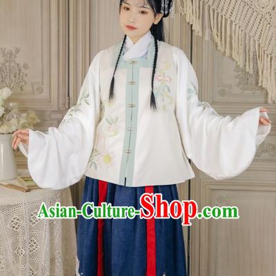 Chinese Traditional Ming Dynasty Young Lady Clothing Ancient Noble Girl Historical Costumes for Women