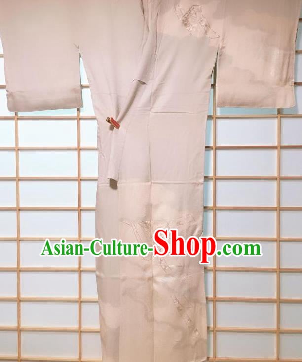 Traditional Japanese Classical Peony Pattern Grey Kimono Japan Yukata Dress Costume for Women Traditional Japanese Classical Peony Pattern Grey Kimono Japan Yukata Dress Costume for Women