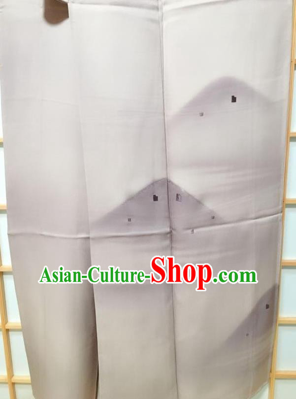 Traditional Japanese Classical Mountain Pattern Grey Kimono Asian Japan Yukata Costume for Men Traditional Japanese Classical Mountain Pattern Grey Kimono Asian Japan Yukata Costume for Men