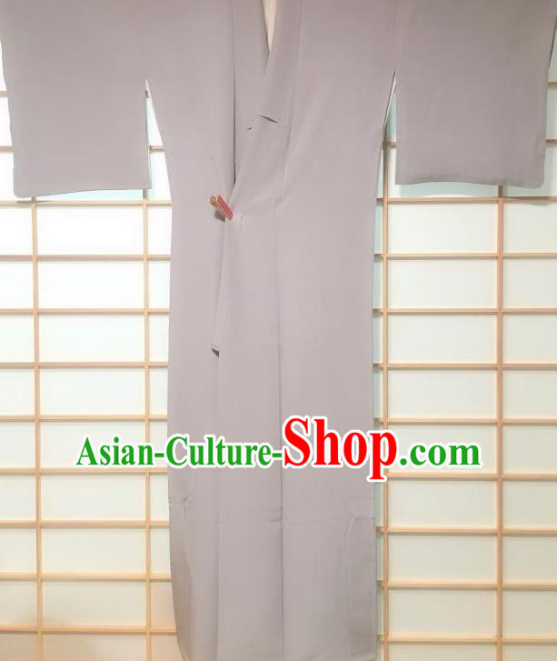 Traditional Japanese Grey Silk Kimono Japan Yukata Costume for Men Traditional Japanese Grey Silk Kimono Japan Yukata Costume for Men