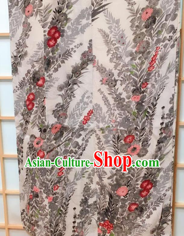 Traditional Japanese Grey Kimono Japan Classical Flowers Pattern Yukata Dress Costume for Women Traditional Japanese Grey Kimono Japan Classical Flowers Pattern Yukata Dress Costume for Women