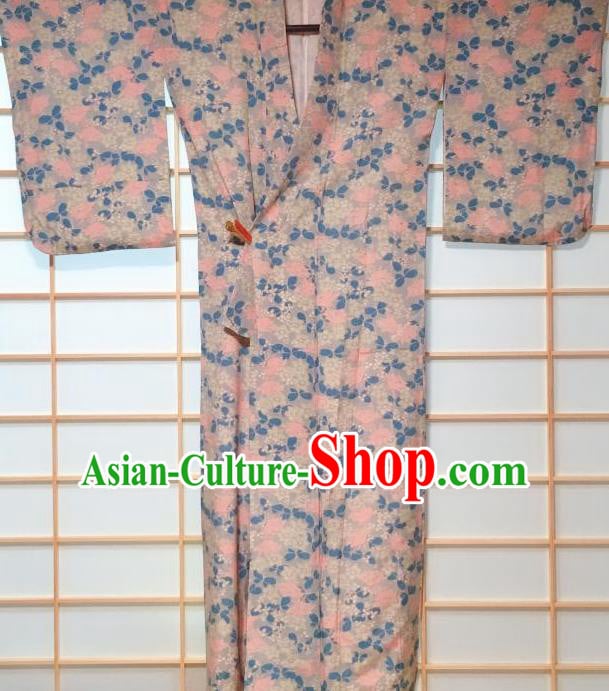 Traditional Japanese Grey Kimono Japan Classical Roses Pattern Yukata Dress Costume for Women Traditional Japanese Grey Kimono Japan Classical Roses Pattern Yukata Dress Costume for Women