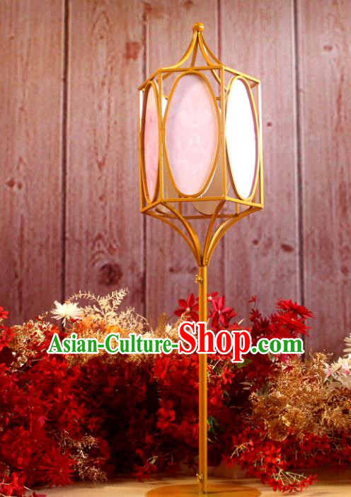 Handmade Chinese Iron Art Lamp Traditional Wedding Lanterns Decoration Handmade Chinese Iron Art Lamp Traditional Wedding Lanterns Decoration