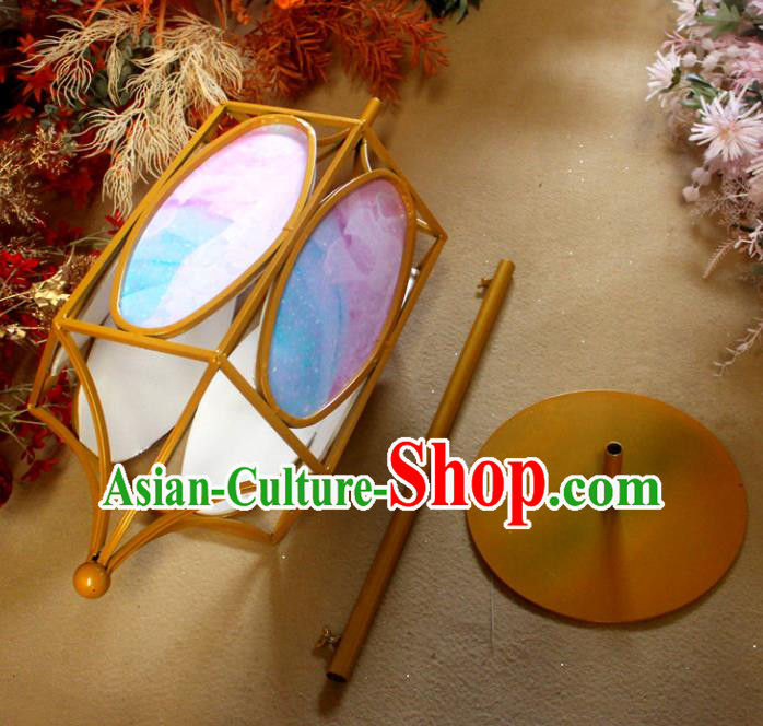 Handmade Chinese Iron Art Lamp Traditional Wedding Lanterns Decoration Handmade Chinese Iron Art Lamp Traditional Wedding Lanterns Decoration