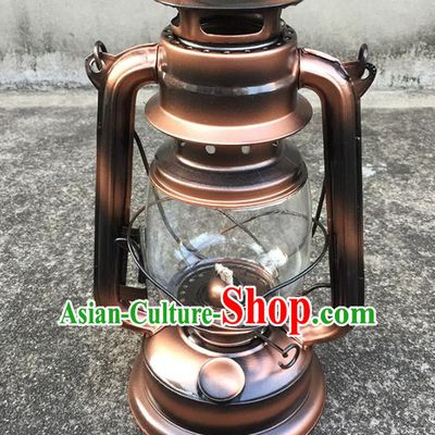 Chinese Traditional Kerosene Lamp Desk Lanterns Handmade Barn Lantern
