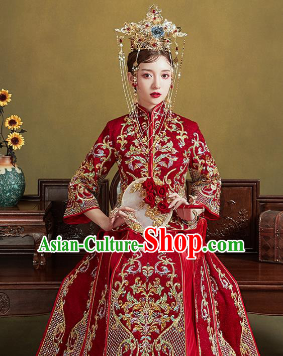 Chinese Traditional Embroidered Red Xiuhe Suits Wedding Dress Ancient Bride Costume for Women Chinese Traditional Embroidered Red Xiuhe Suits Wedding Dress Ancient Bride Costume for Women