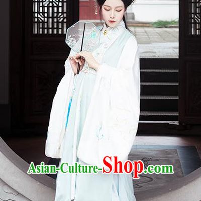 Chinese Traditional Ming Dynasty Embroidered Green Long Vest Ancient Court Princess Historical Costume for Women