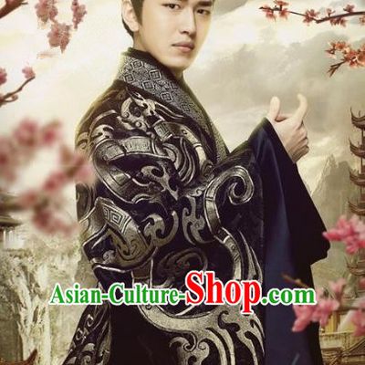 Historical Drama Love is More Than A Word Chinese Ancient Prince Lingyang Costume and Headpiece for Men