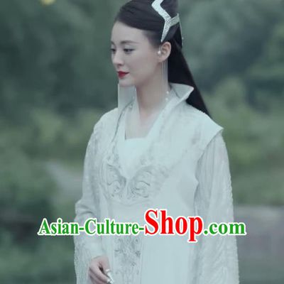 Chinese Ancient Yi Hua Palace Mistress Yao Yue Hanfu Dress Drama Handsome Siblings Costume and Headpiece for Women