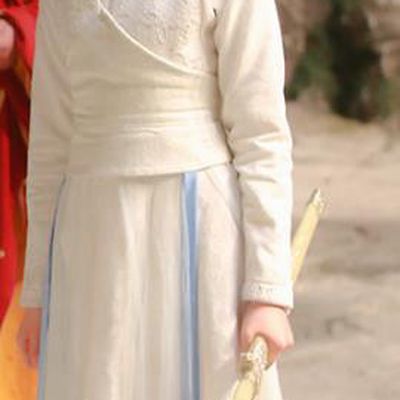 Chinese Ancient Maidservant White Hanfu Dress Drama Handsome Siblings Costume and Headpiece for Women