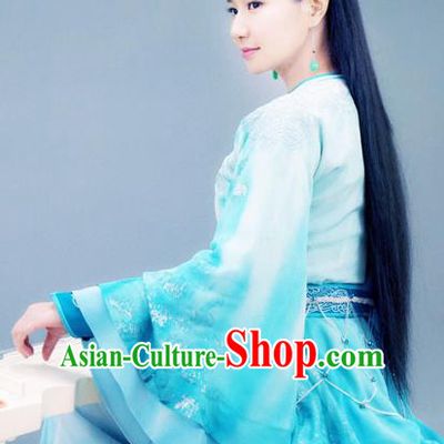 Chinese Historical Drama The Legend of Zu Ancient Swordsman Su Yin Blue Costume and Headpiece for Women