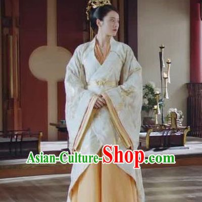 Chinese Ancient Royal Empress Rong Le Historical Drama Princess Silver Costume and Headpiece for Women