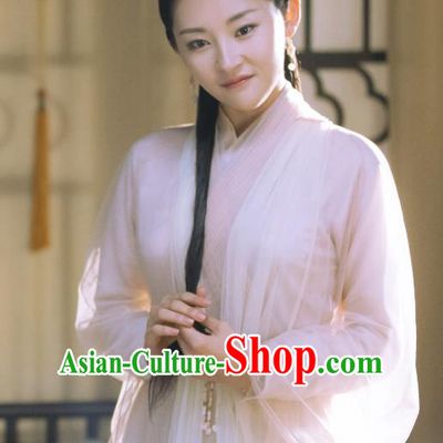 Chinese Historical Drama Love Better Than Immortality Ancient Female Swordsman Feng Caicai Costume and Headpiece for Women