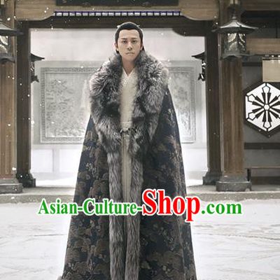 Chinese Ancient Swordsman Xiao Yiqing Drama Listening Snow Tower Historical Costume and Headwear for Men