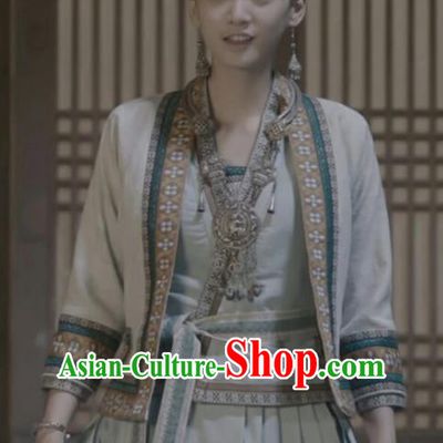 Chinese Ancient Swordsman Ming He Hanfu Dress Historical Drama Listening Snow Tower Costume and Headpiece for Women