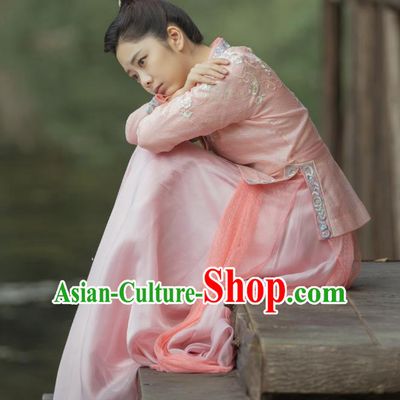 Chinese Ancient Ming Dynasty Captress Yuan Jinxia Drama Under the Power Costume and Headpiece for Women