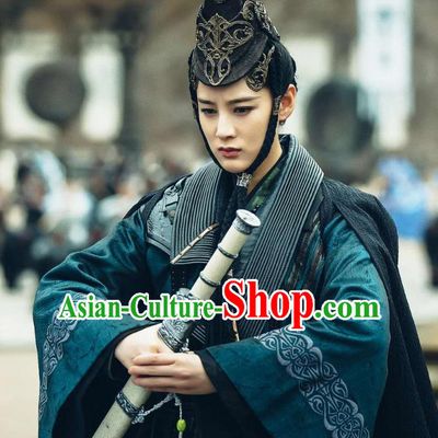 Chinese Ancient Female Swordsman Ye Celeng Dress Historical Drama Sword Dynasty Costume and Headpiece for Women