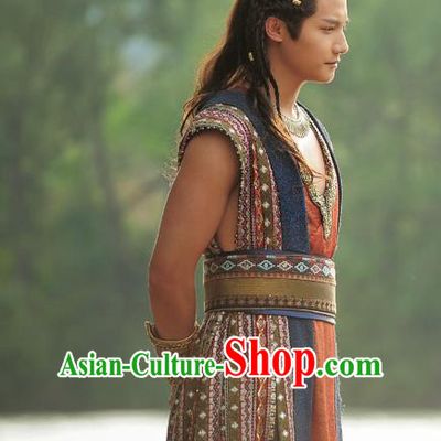 Drama An Oriental Odyssey Chinese Ancient Groom Servant A Ying Costume and Headpiece Complete Set